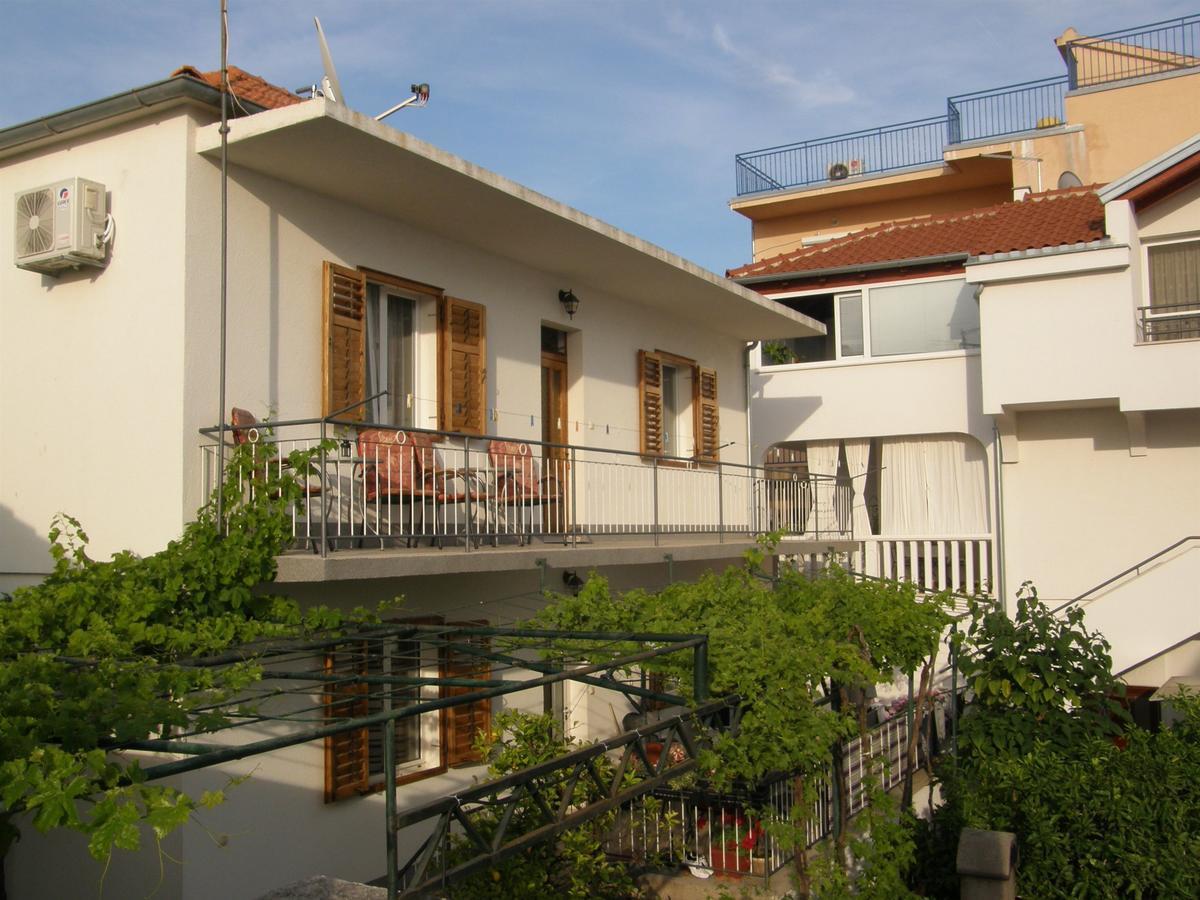 Apartment Antonija Primošten Buitenkant foto